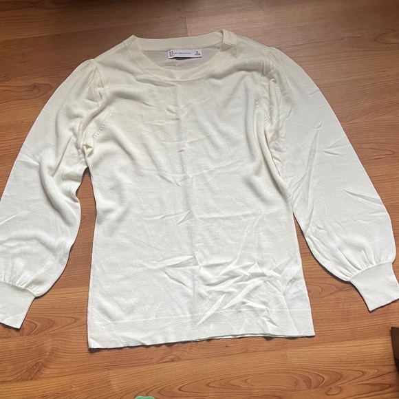 New York & Company Tops - New York & Company Off-White/Cream Knit Top